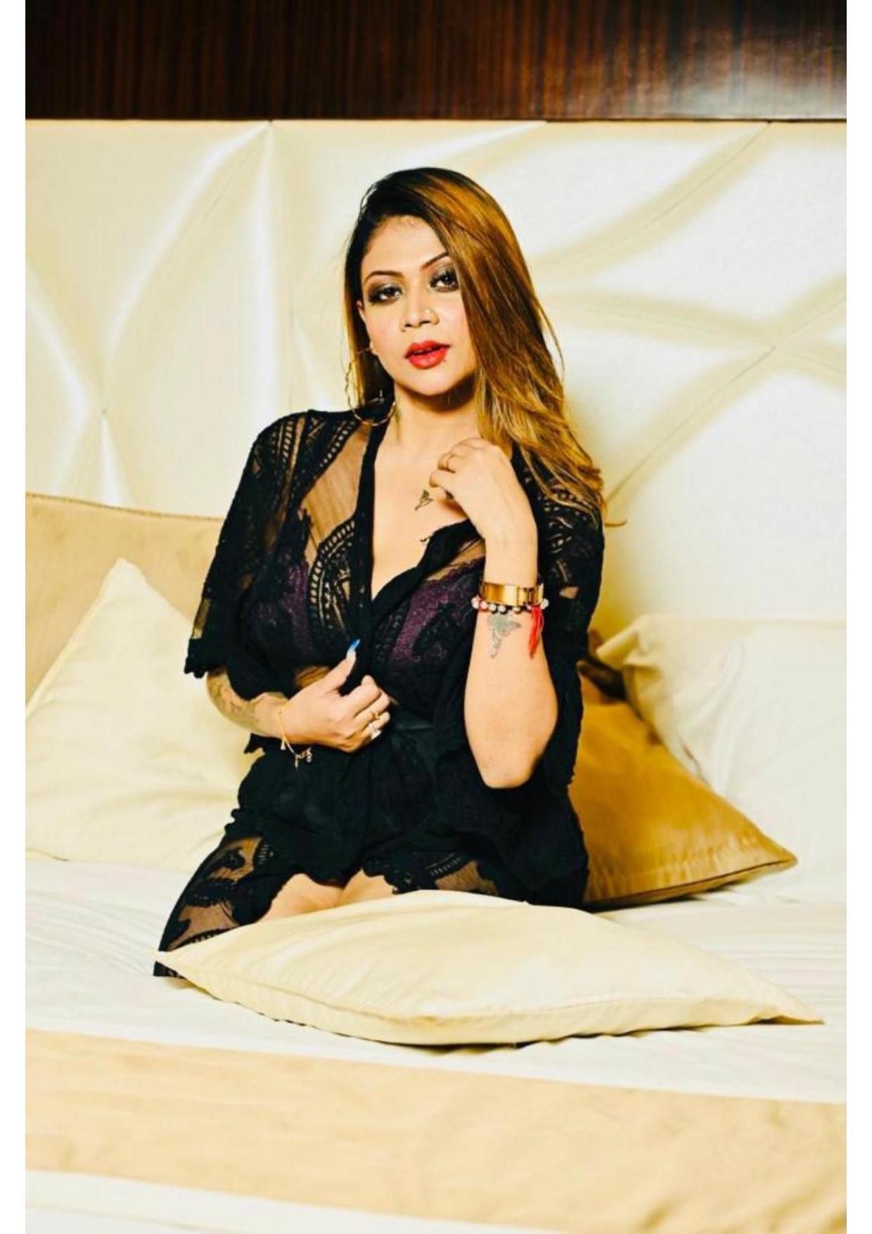  call girls Vadodara